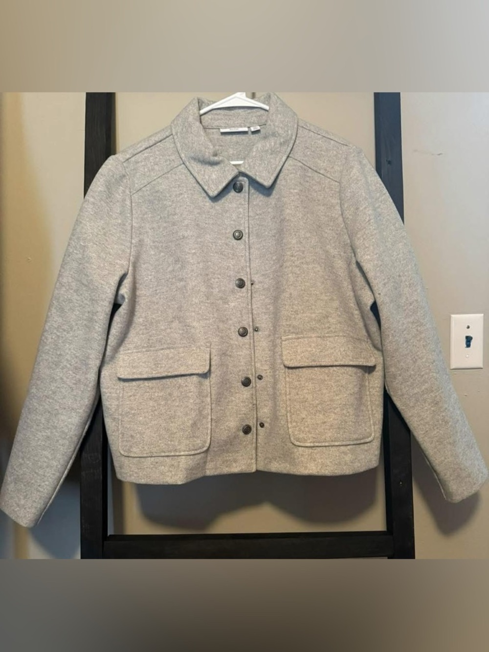 Croft & Barrow Light Gray Button-Front Jacket.